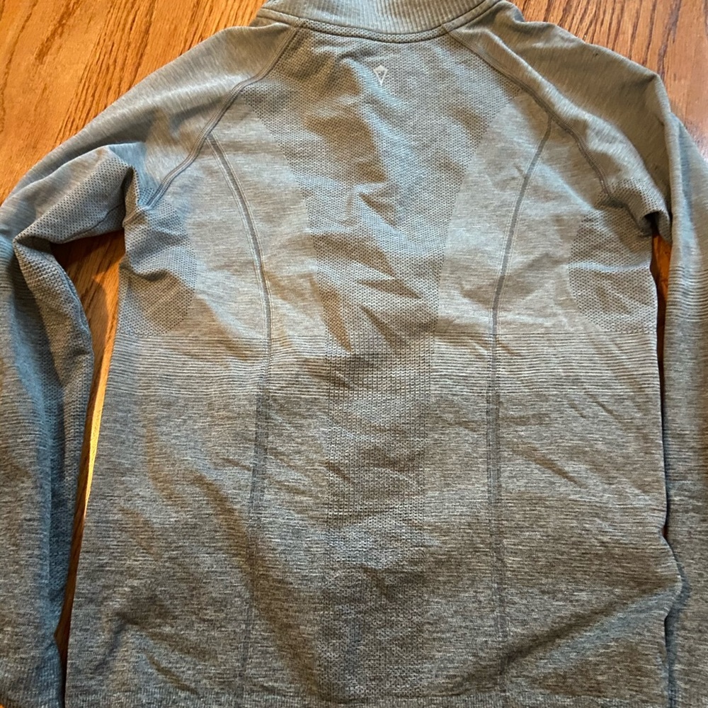 Ivivva crew neck zip - Picture 3 of 3